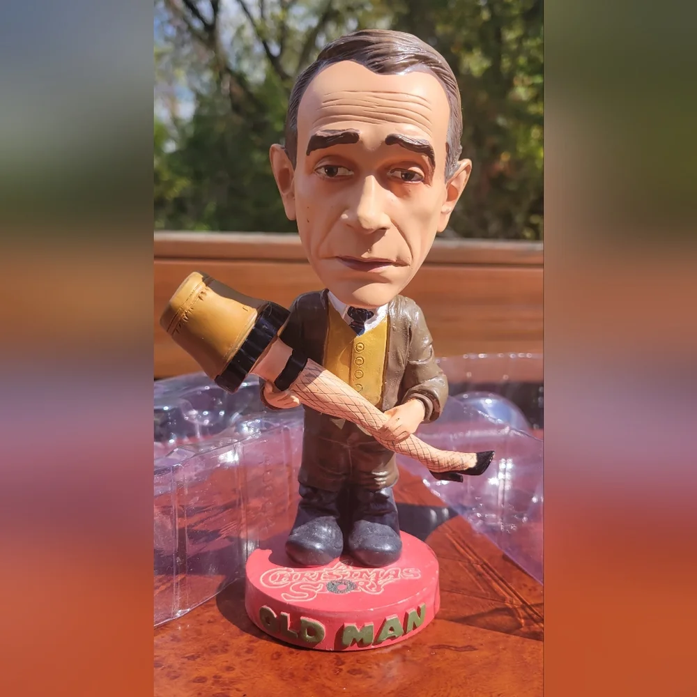 A Christmas Story Old Man bobblehead - Picture 1 of 5